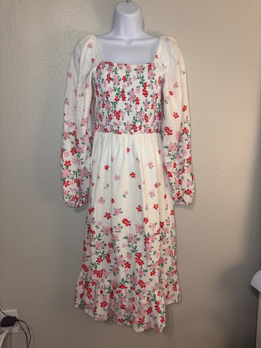 Draper James RSVP Smocked Floral Midi Dress Ivory Multi NWT Size M - Picture 2 of 5